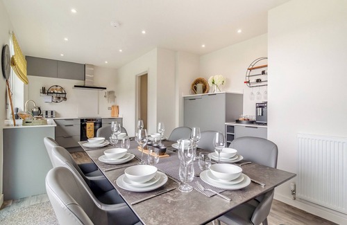 Layer Marney Cottage | 4 bedroom accommodation in Peldon, near Colchester