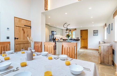 Macclesfield Cottage | 4 bedroom accommodation in Whiteley Green, Macclesfield