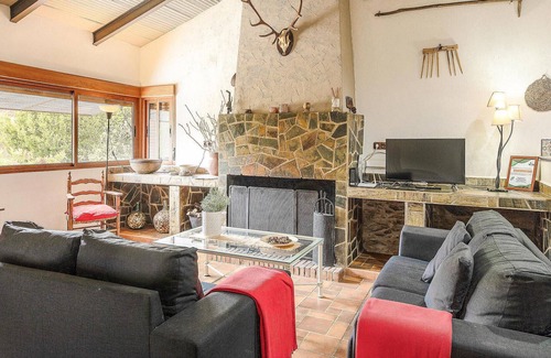 Cala House | 4 bedroom accommodation in Puerto Moral