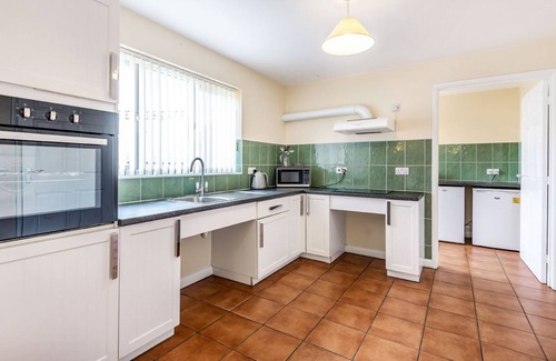 Ingoldmells Cottage | 4 bedroom accommodation in Ingoldmells