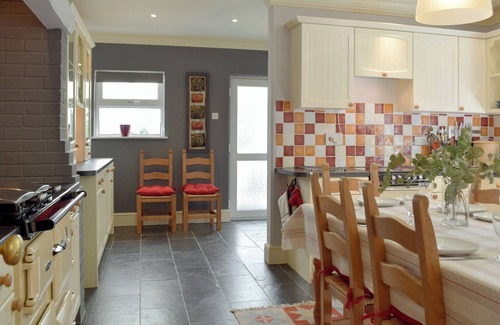 Tenby Cottage | 4 bedroom accommodation in St Florence