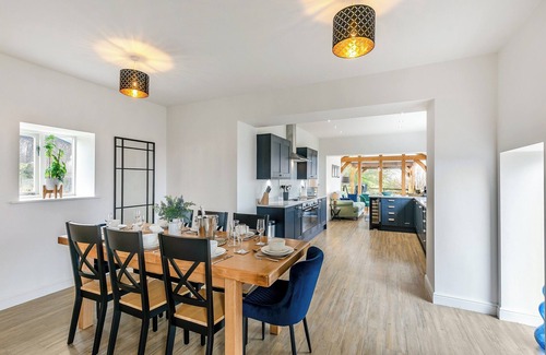Ainley Top Cottage | 4 bedroom accommodation in Golcar, near Huddersfield