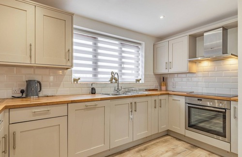 Derbyshire Cottage | 4 bedroom accommodation in Church Broughton, near Derby