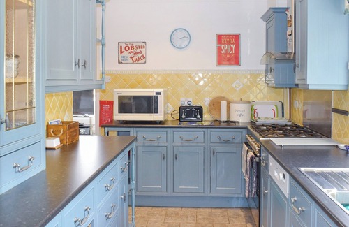 Freshwater Bay Cottage | 4 bedroom accommodation in Freshwater