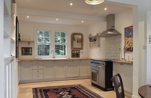 Heathfield Cottage | 4 bedroom accommodation in Heathfield
