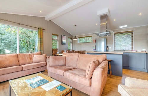 Newton Grange Ski Chalet | 4 bedroom accommodation in Ashbourne