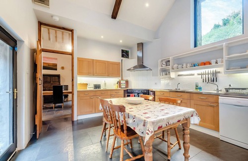Llangadog Cottage | 4 bedroom accommodation in Gwynfe, Llangadog