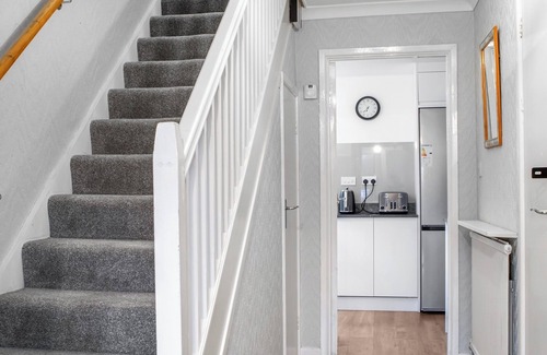 Salisbury Cottage | 4 bedroom accommodation in Salisbury, near Dorset