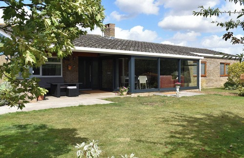 Stowmarket Cottage | 4 bedroom accommodation in Old Newton, near Stowmarket