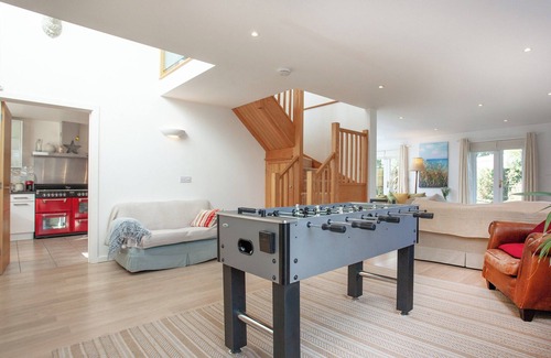 Westward Ho Cottage | 4 bedroom accommodation in Northam, near Westward Ho!