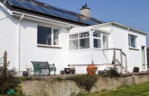 Criccieth Cottage | 4 bedroom accommodation in Criccieth, near Porthmadog