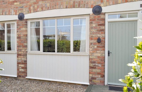 Kilnwick Cottage | 4 bedroom accommodation in Brandesburton, near Bridlington
