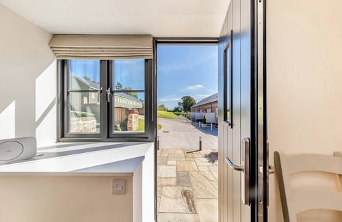 Felton Cottage | 4 bedroom accommodation in Oswestry