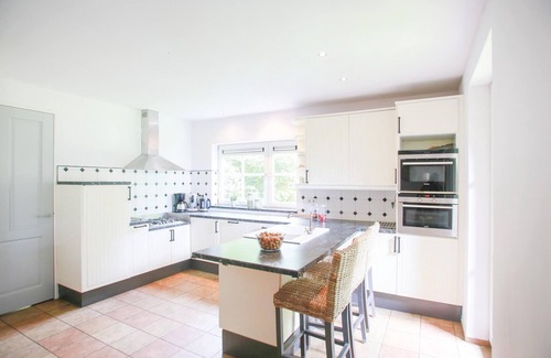 Municipality of Stadskanaal House | 4 bedroom accommodation in Onstwedde