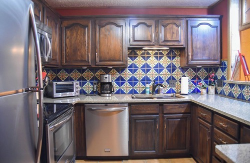 Red River House | 4 bedroom accommodation in Red River