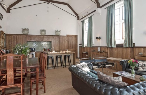Amerton Cottage | 4 bedroom accommodation in Ingestre, near Stafford