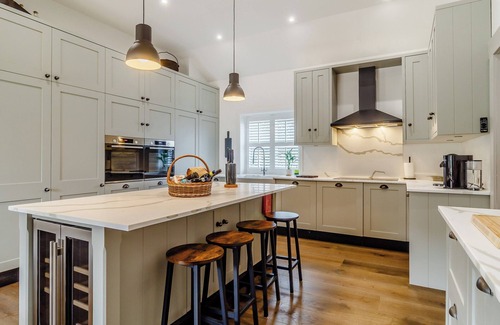 Thetford Cottage | 4 bedroom accommodation in Barnham