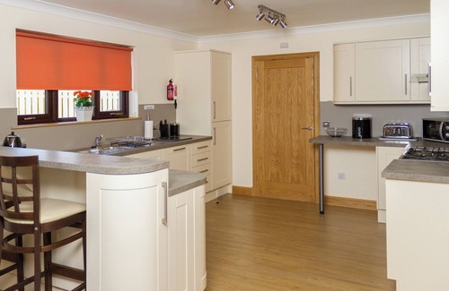 Southerness Cottage | 4 bedroom accommodation in Southerness, near Dumfries