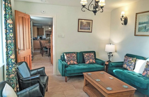 Matlock Cottage | 4 bedroom accommodation in Bolehill, Matlock