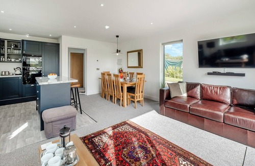 Newport East Cottage | 4 bedroom accommodation in Newport