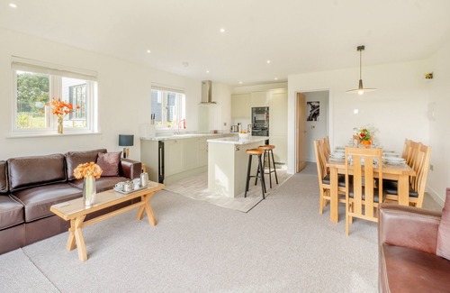 Newport East Cottage | 4 bedroom accommodation in Newport