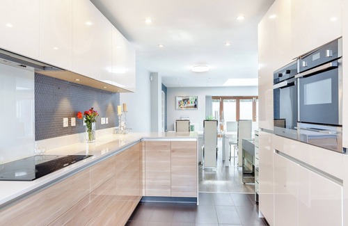 Harold Wood Cottage | 4 bedroom accommodation in Romford