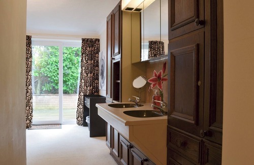 Chapel Saint Leonards Cottage | 4 bedroom accommodation in Chapel St. Leonards, near Skegness