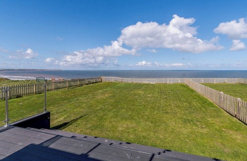 Reighton Cottage | 4 bedroom accommodation in Reighton Gap, near Filey