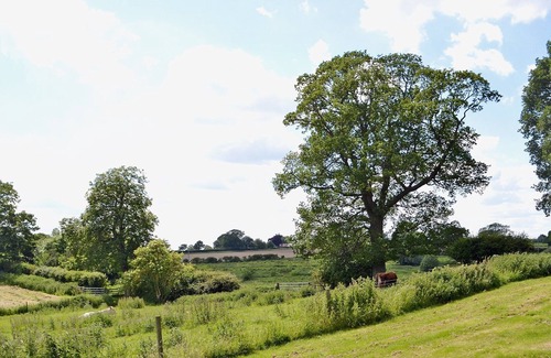 Hopton Cottage | 4 bedroom accommodation in Heckingham, near Loddon