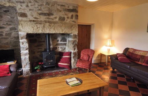 Mynytho Cottage | 4 bedroom accommodation in Cilan, near Abersoch