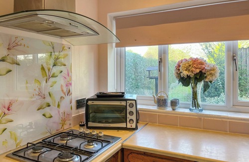 Kneesall Cottage | 4 bedroom accommodation in Newark