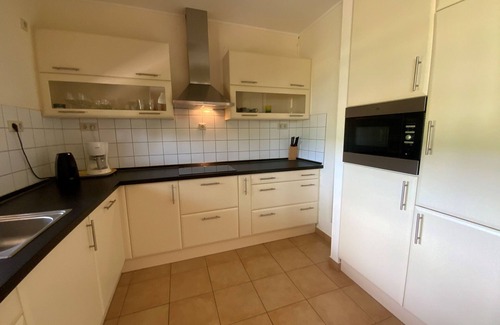 Szolad Villa | 4 bedroom accommodation in Szólád