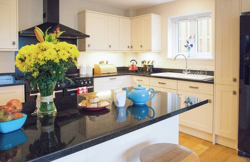 Marhamchurch Cottage | 4 bedroom accommodation in Marhamchurch, near Bude
