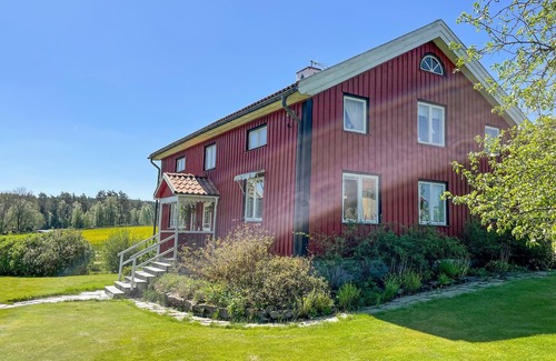 Tollsjo House | 4 bedroom accommodation in Töllsjö