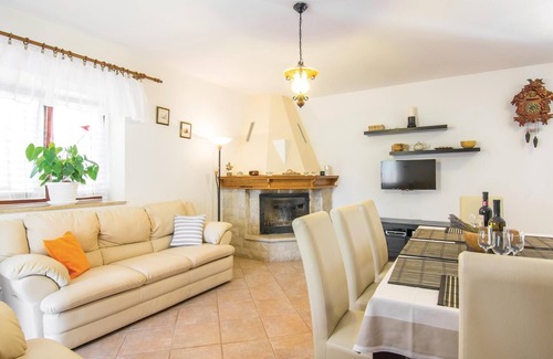 Cabrunici House | 4 bedroom amazing home in Cabrunici