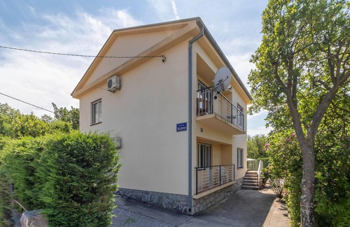 Jadranovo House | 4 bedroom amazing home in Jadranovo