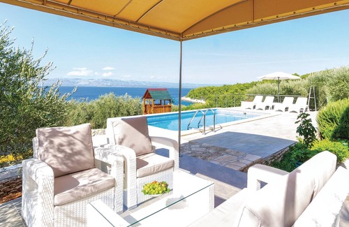 Vela Luka House | 4 bedroom amazing home in Tankaraca