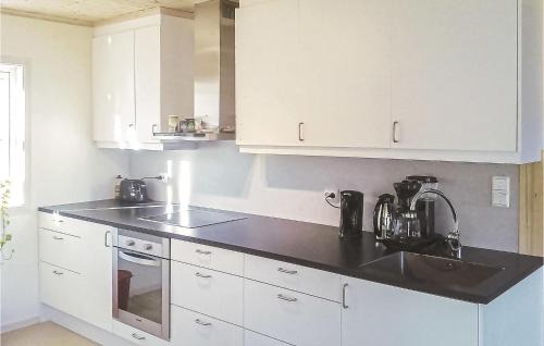 Flekkefjord House | 4 Bedroom Amazing Home In Sira