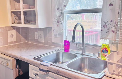 Waycross Apartment | 4-bedroom apartment in superb Waycross with AC, WiFi. Enjoy your stay