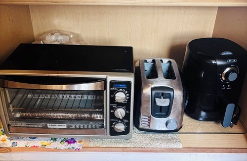 Waycross Apartment | 4-bedroom apartment in superb Waycross with AC, WiFi. Enjoy your stay