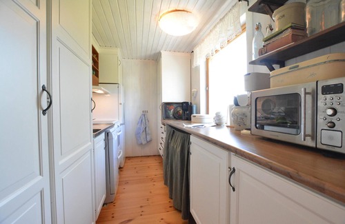 Vallda House | 4 bedroom apartment in Vallda