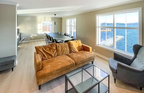 Herdla Apartment | 4 bedroom awesome apartment in Herdla
