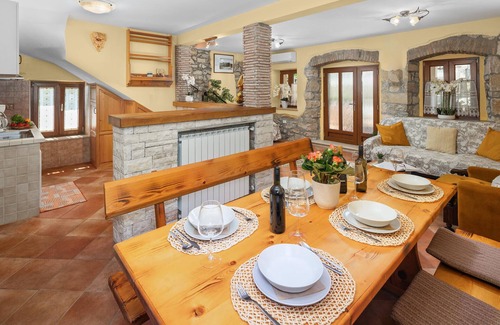 Nova Vas House | 4 bedroom awesome home in Nova Vas