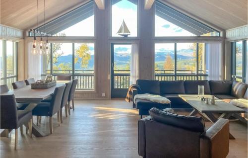 Nord-Fron House | 4 Bedroom Awesome Home In Kvam