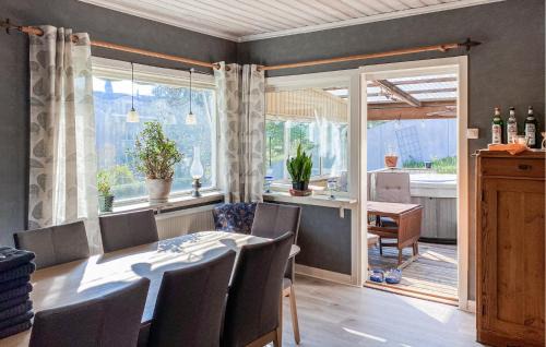 Sommen House | 4 Bedroom Awesome Home In Sommen