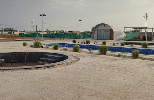 Ras Al Khaimah House | 4-bedroom barn in tranquil Ras Al Khaimah with Wi-fi