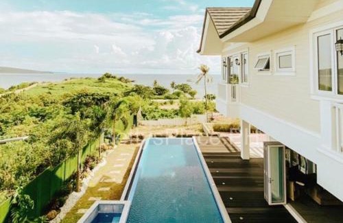 Nasugbu Villa | 4 Bedroom Beachfront House with Private Pool in Batangas