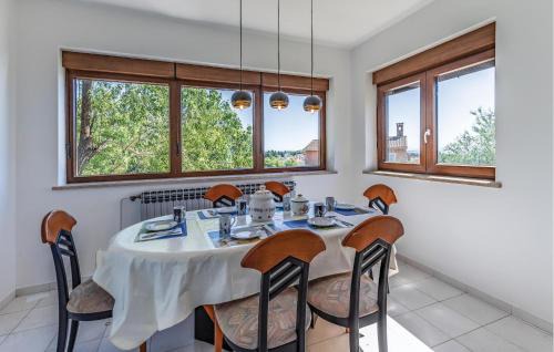 Premantura House | 4 Bedroom Beautiful Home In Premantura