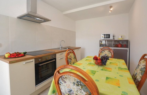 Koper House | 4 bedroom beautiful home in Crni Kal