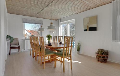 Tejn House | 4 Bedroom Beautiful Home In Allinge